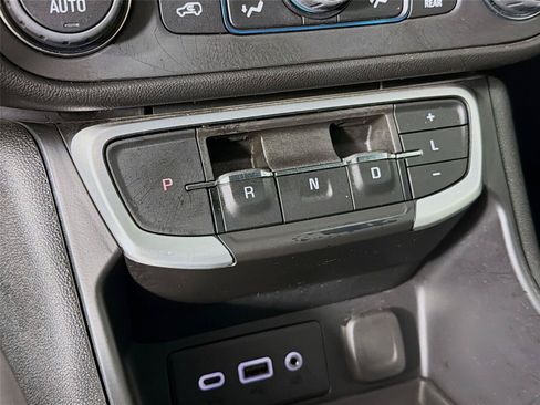 Used 2023 GMC Terrain SLE w/ Driver Convenience Package AWD/4WD image 23