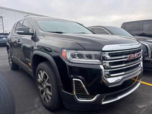 Used 2021 GMC Acadia SLE w/ Driver Convenience Package FWD image 2