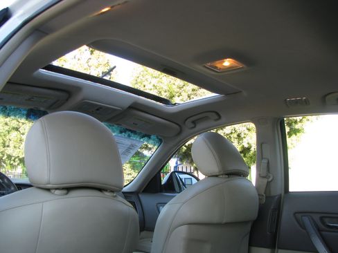 Used 2006 INFINITI FX35 AWD w/ (G02) Touring Pkg image 16