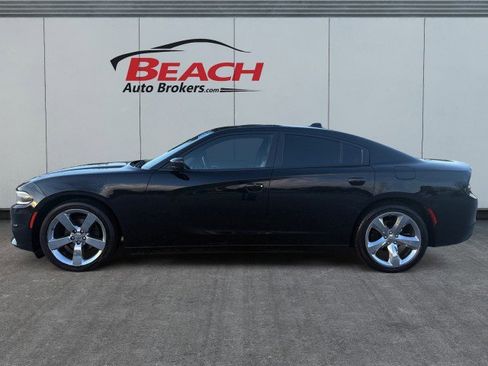 Used 2018 Dodge Charger SXT Plus w/ Quick Order Package 29J image 7