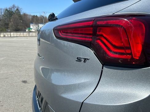 Used 2024 Buick Encore GX Sport Touring w/ Advanced Technology Package image 21