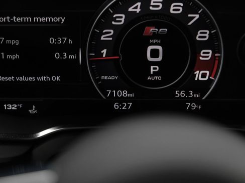 Used 2021 Audi R8 V10 RWD image 24