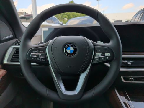 New 2026 BMW X5 xDrive40i w/ Premium Package AWD/4WD image 22
