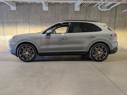 New 2026 Porsche Cayenne image 2