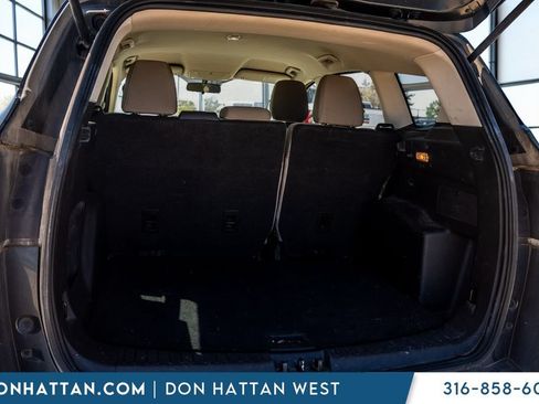 Used 2019 Ford Escape SE FWD image 26