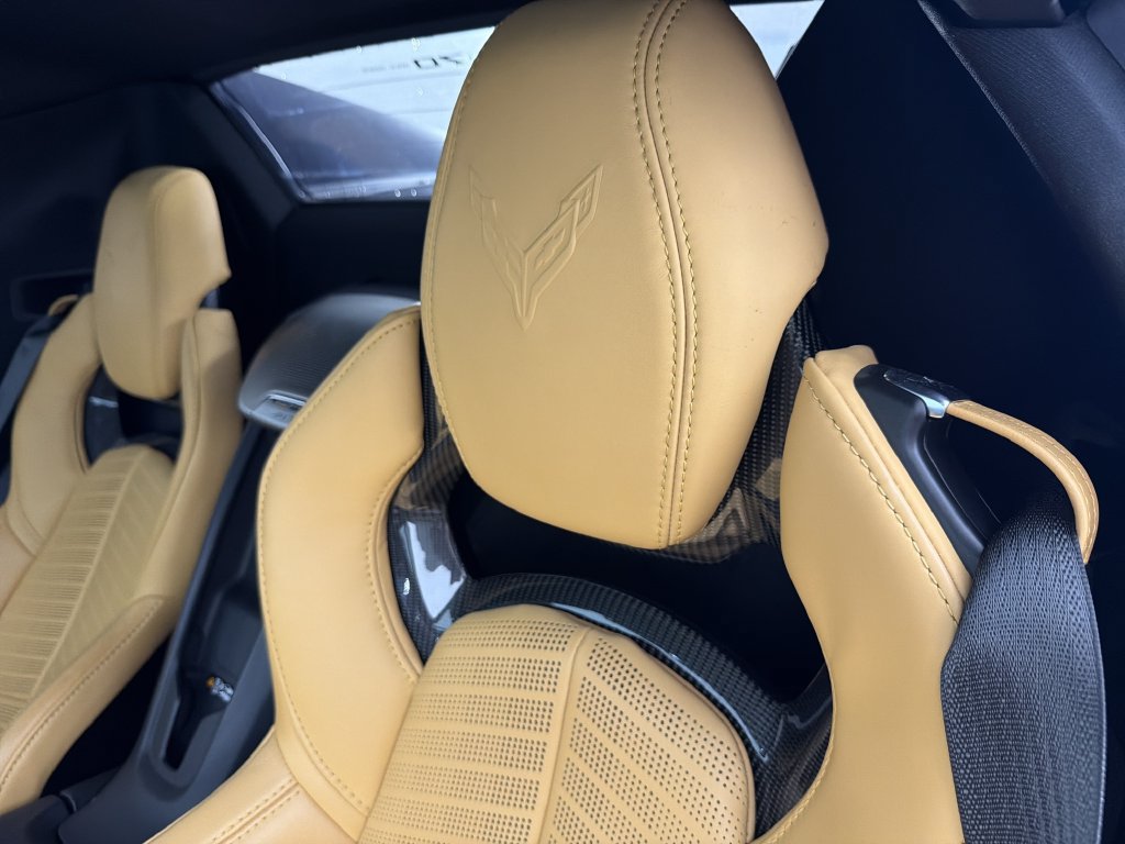 Used 2023 Chevrolet Corvette Stingray Preferred Conv w/ Z51 Performance Package RWD image 30