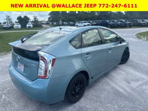 Used 2015 Toyota Prius Two FWD image 9