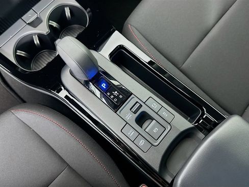 Used 2026 Toyota Prius Plug-In Hybrid FWD image 16