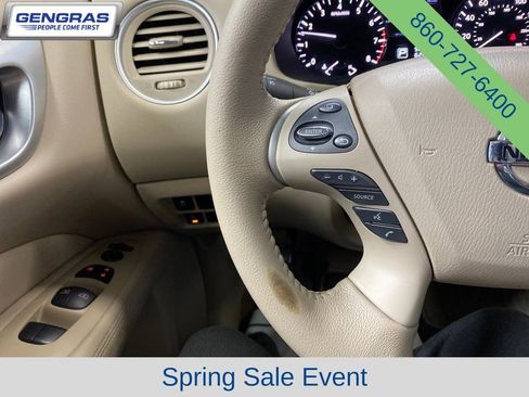 Used 2015 Nissan Pathfinder SL w/ SL Tech Package AWD/4WD image 21
