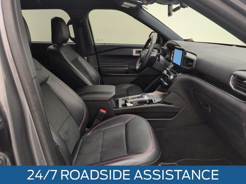Certified 2023 Ford Explorer ST-Line w/ Class IV Trailer Tow Package RWD image 15