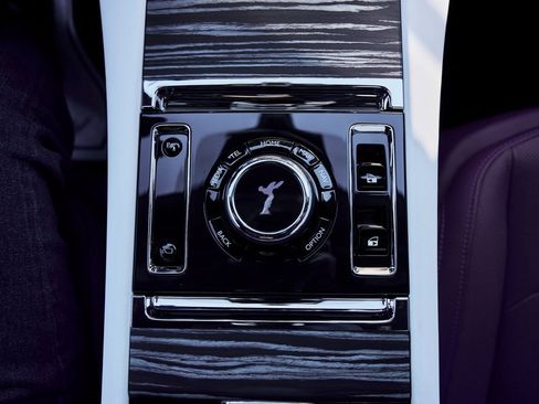 Used 2024 Rolls-Royce Spectre w/ Spectre Launch Package image 48