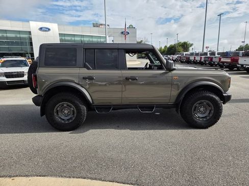 Used 2025 Ford Bronco Badlands w/ Sasquatch Package AWD/4WD image 12