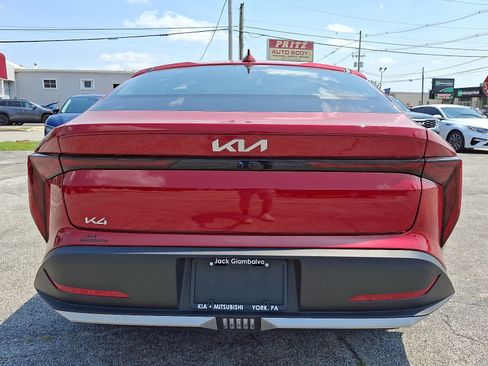 New 2025 Kia K4 LXS image 6