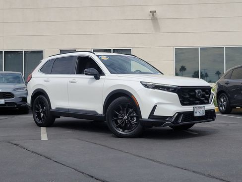 Used 2025 Honda CR-V Sport image 2