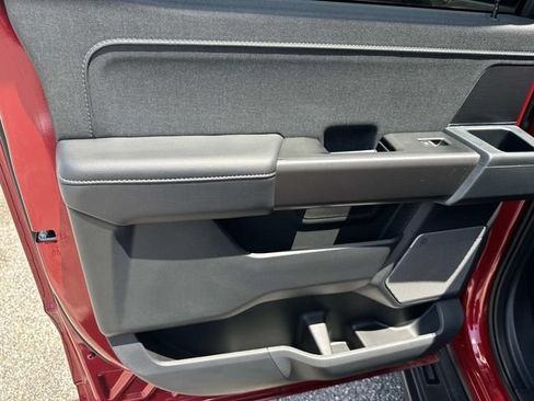 Used 2025 Ford F150 Lariat w/ Equipment Group 501A Mid AWD/4WD image 18