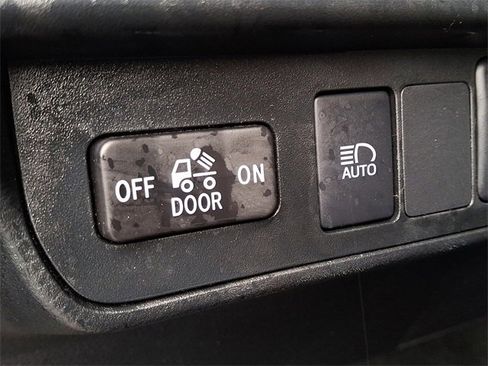 Used 2023 Toyota Tacoma TRD Sport image 26