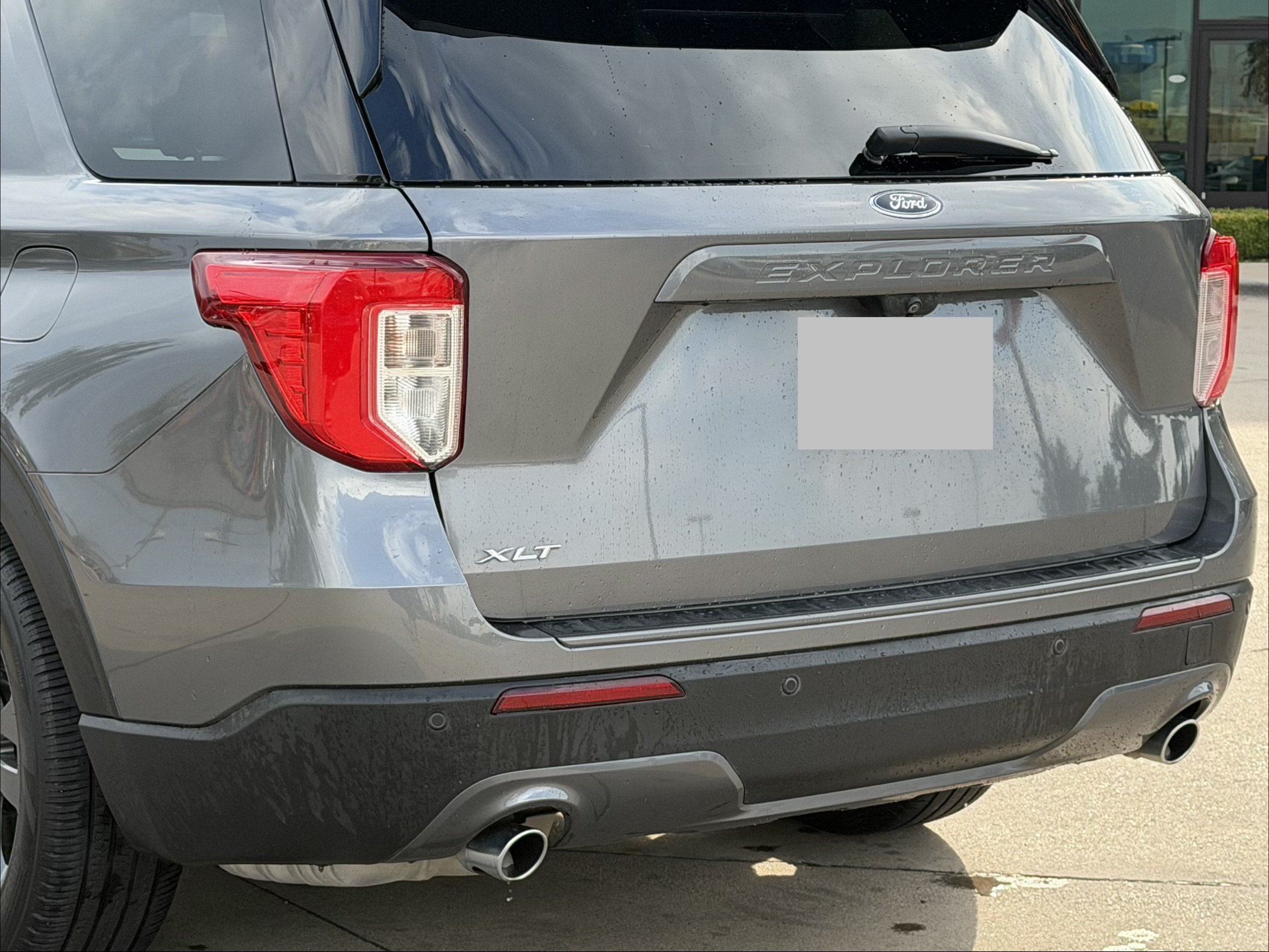 Used 2021 Ford Explorer XLT w/ Equipment Group 202A RWD image 7