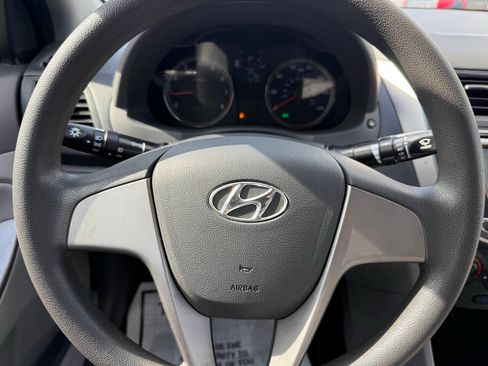 Used 2017 Hyundai Accent SE FWD image 23