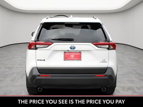 Used 2024 Toyota RAV4 LE AWD/4WD image 5