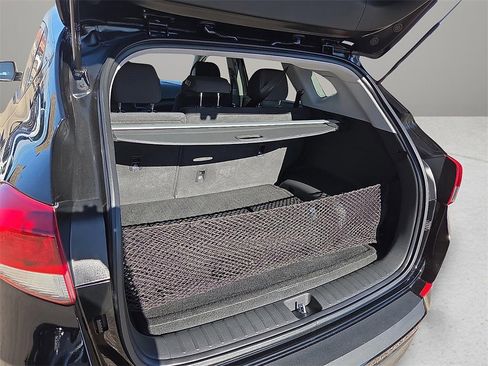 Used 2016 Hyundai Tucson SE w/ Option Group 02 image 11