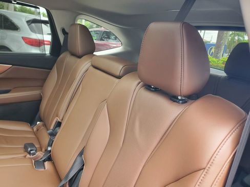 Used 2024 Acura MDX FWD w/ Technology Package image 13