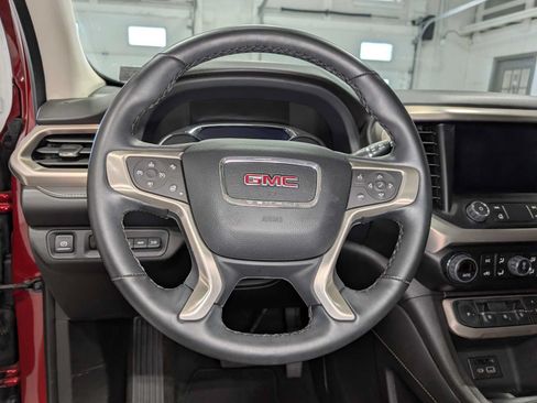 Used 2023 GMC Acadia Denali AWD/4WD image 39