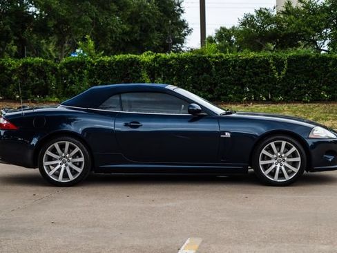 Used 2007 Jaguar XK Convertible RWD image 9