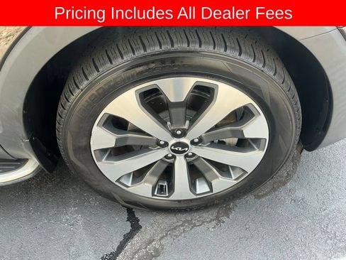 Used 2022 Kia Telluride S AWD/4WD image 22
