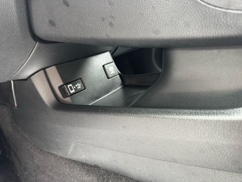 Used 2017 Honda Civic EX-L image 18