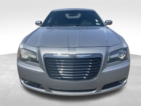 Used 2014 Chrysler 300 S w/ Luxury Group image 18