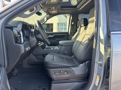 New 2026 GMC Sierra 2500 Denali w/ Denali Reserve Package image 12