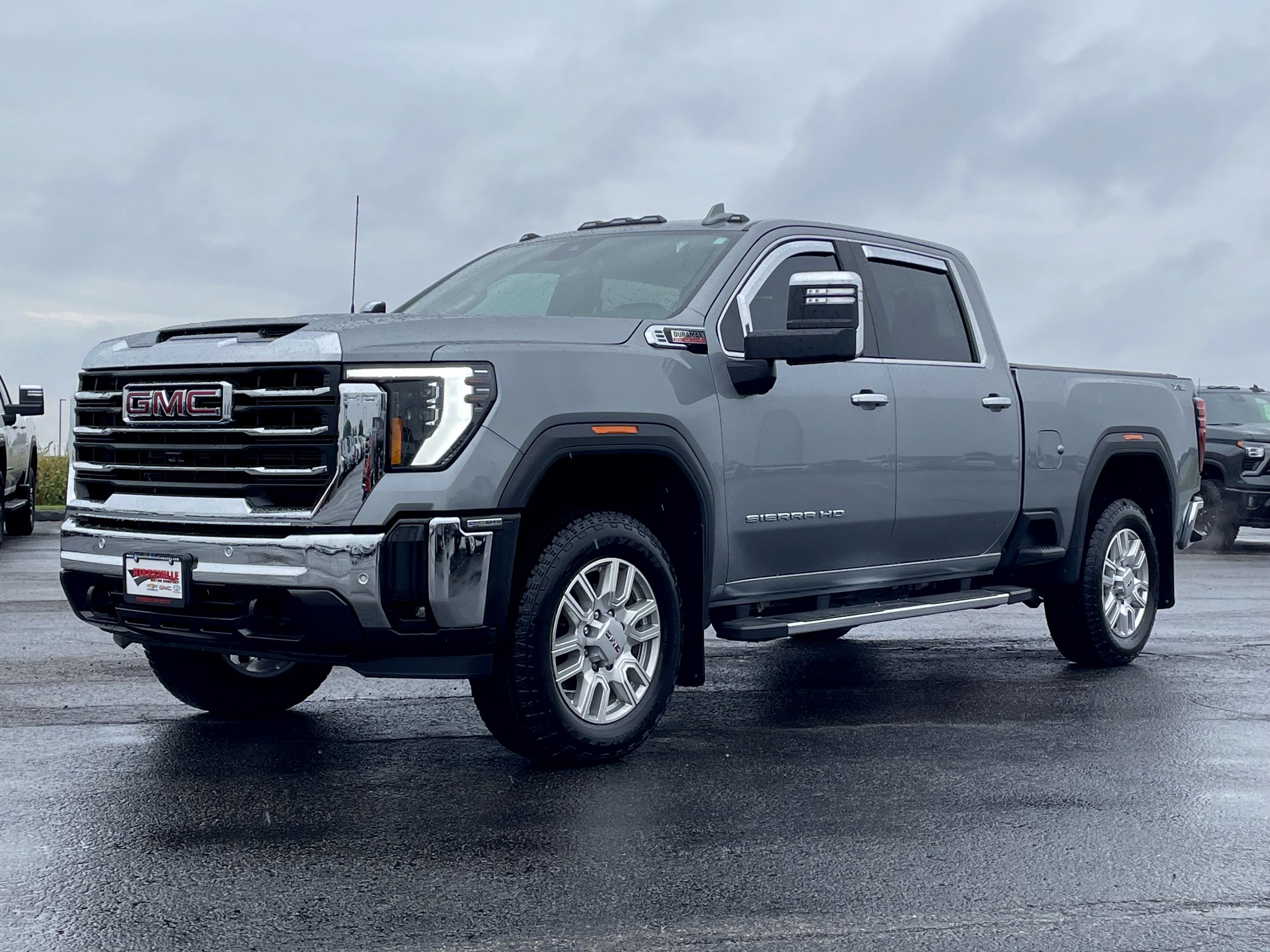 Certified 2024 GMC Sierra 2500 SLT w/ SLT Premium Package AWD/4WD image 8