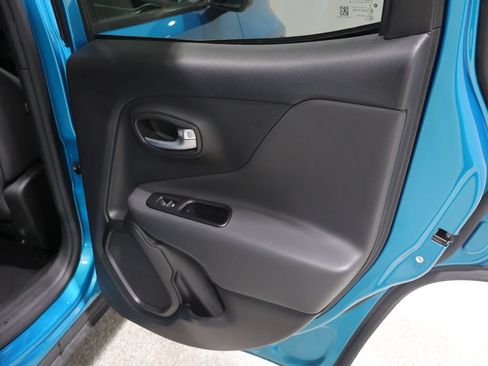 Certified 2021 Jeep Renegade Limited AWD/4WD image 23