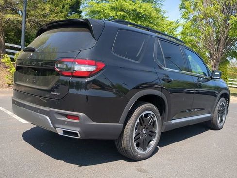 New 2026 Honda Pilot image 4