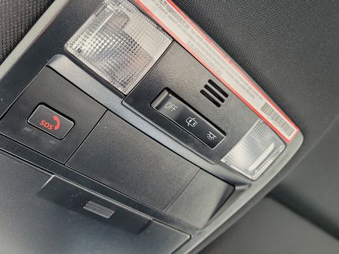 Used 2022 Toyota Tacoma TRD Sport image 23