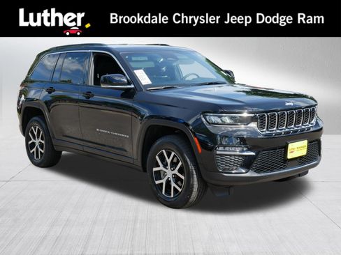Used 2025 Jeep Grand Cherokee Limited w/ Trailer Tow Package AWD/4WD image 1