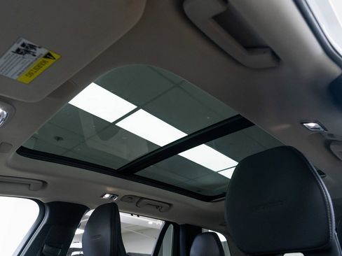 Used 2019 Volvo XC90 T6 Inscription w/ Advanced Package image 16