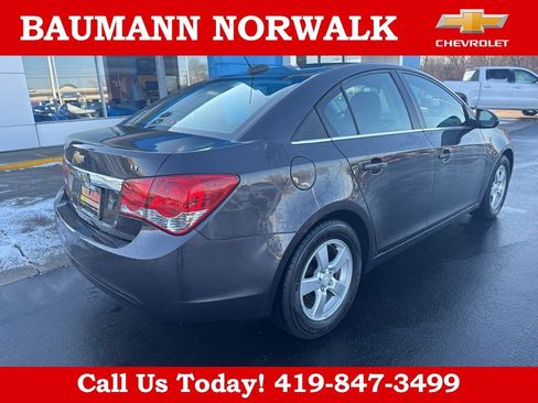 Used 2015 Chevrolet Cruze LT image 7