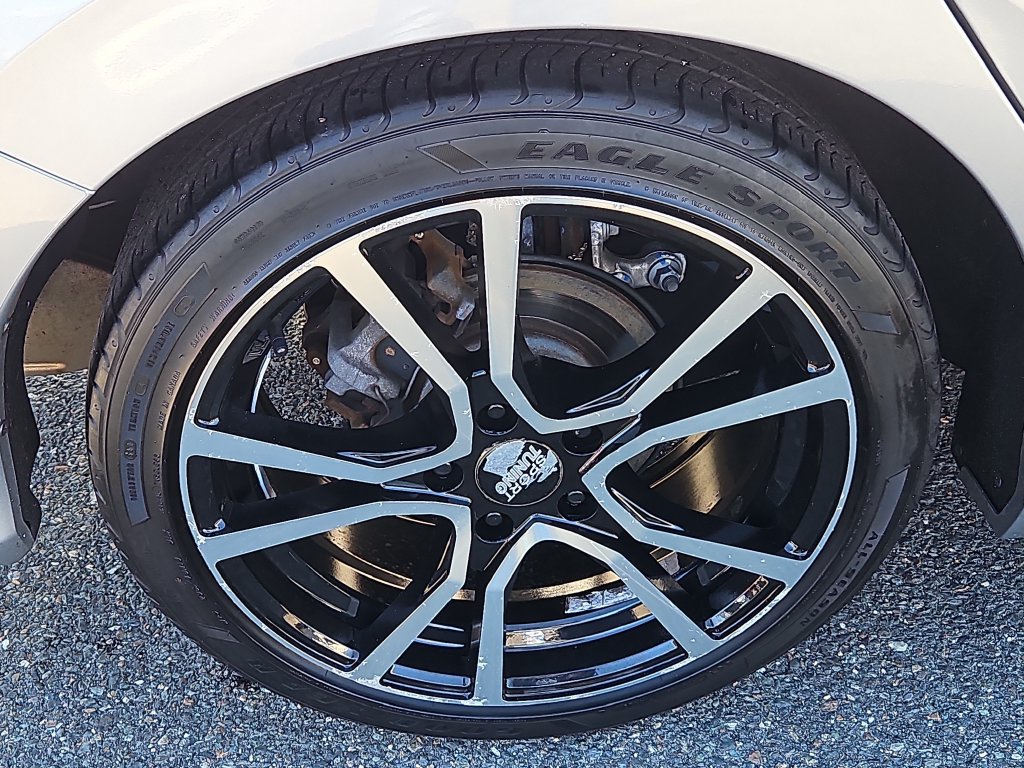 Used 2019 Honda Civic Sport image 9