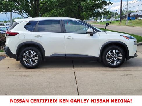 Certified 2023 Nissan Rogue SV AWD/4WD image 2