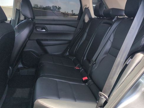 Certified 2025 Nissan Rogue SV w/ SV Premium Package FWD image 22