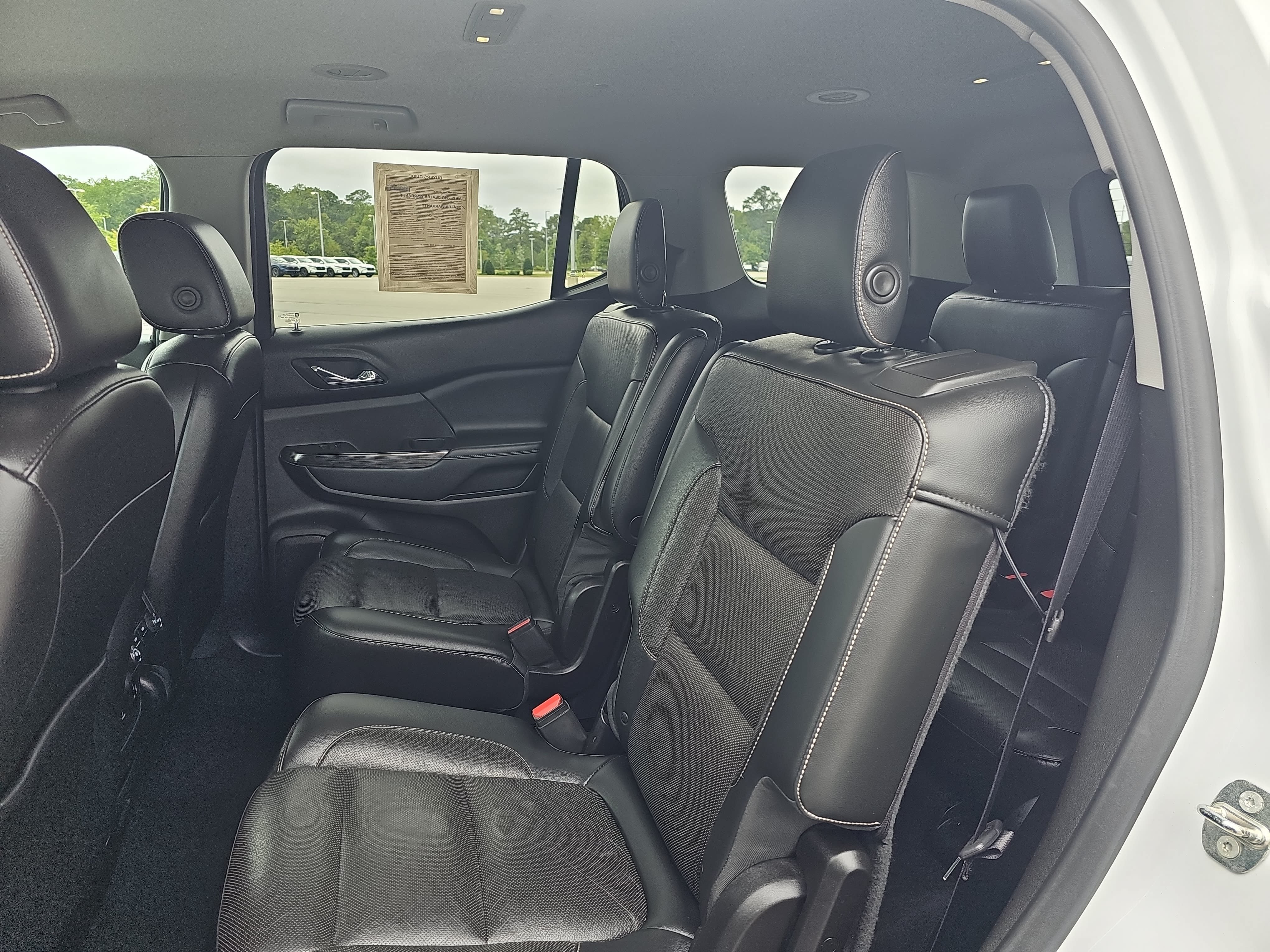 Used 2018 GMC Acadia SLT FWD image 15