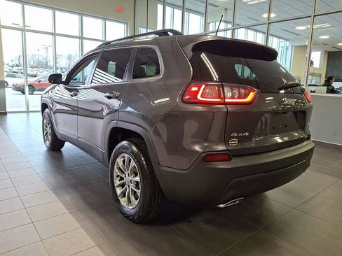 Used 2022 Jeep Cherokee Latitude Lux w/ Sun & Sound Group image 4