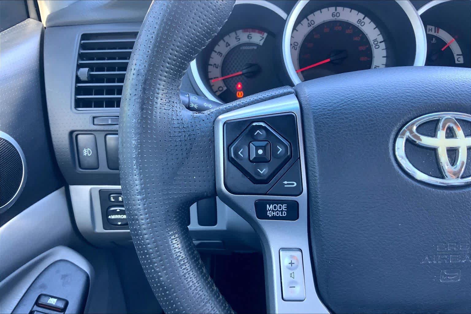 Used 2014 Toyota Tacoma PreRunner w/ Limited Package RWD image 22