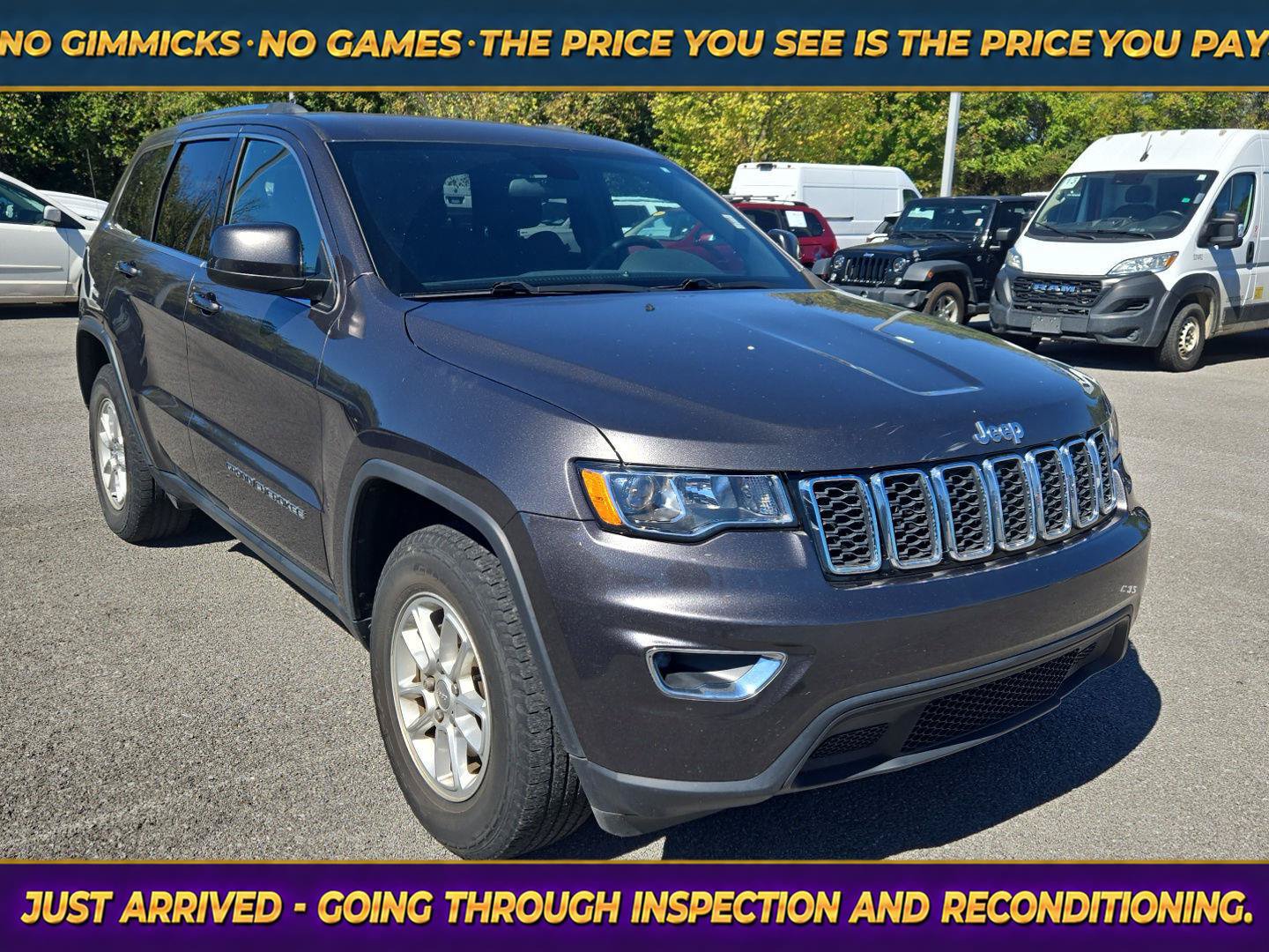 Used 2020 Jeep Grand Cherokee Laredo RWD image 1