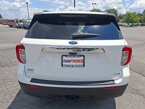 Used 2020 Ford Explorer XLT w/ Class III Trailer Tow Package AWD/4WD image 5