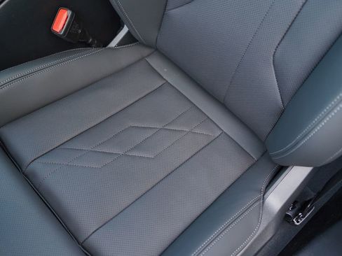 New 2026 BMW X3 xDrive30 w/ M Sport Package AWD/4WD image 11