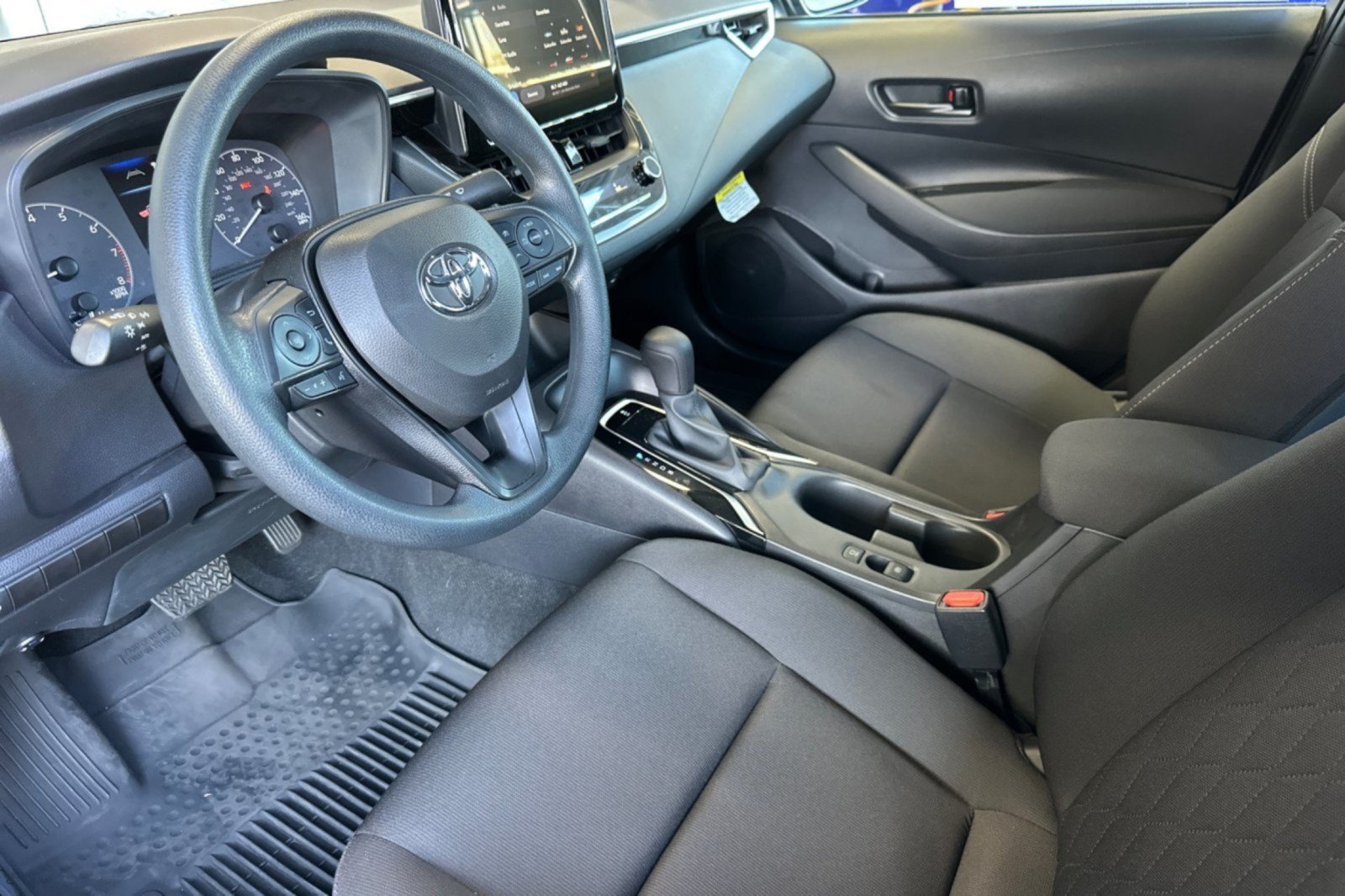 Certified 2024 Toyota Corolla LE FWD image 9