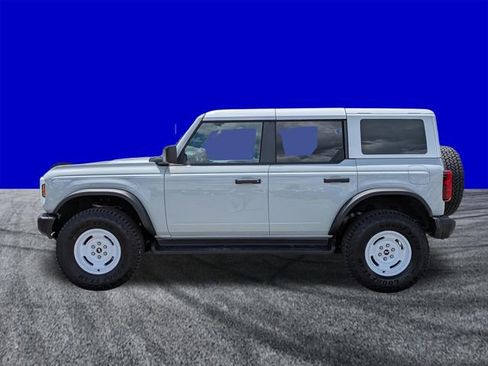 Certified 2026 Ford Bronco Heritage Edition AWD/4WD image 7
