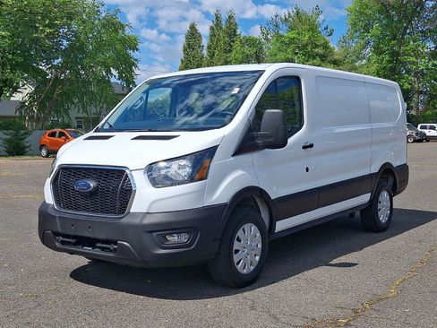 Used 2024 Ford Transit 250 Low Roof w/ Exterior Upgrade Package RWD image 3